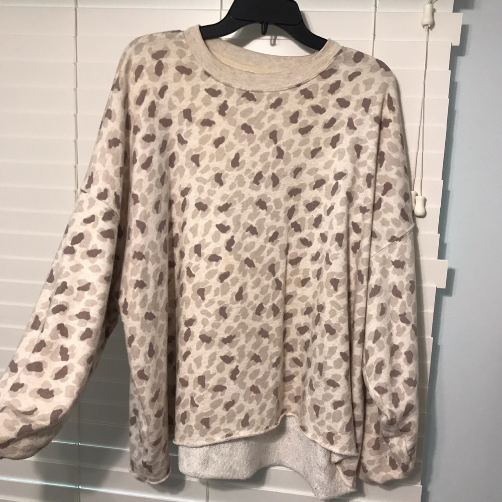 Aerie leopard print crewneck